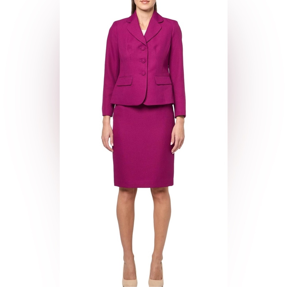 Chic Wild Rose Skirt Suit